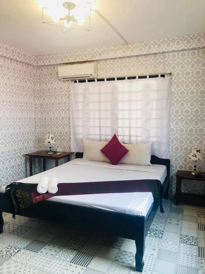 Route 66 Music Restaurant & Hostel سيام ريب المظهر الخارجي الصورة