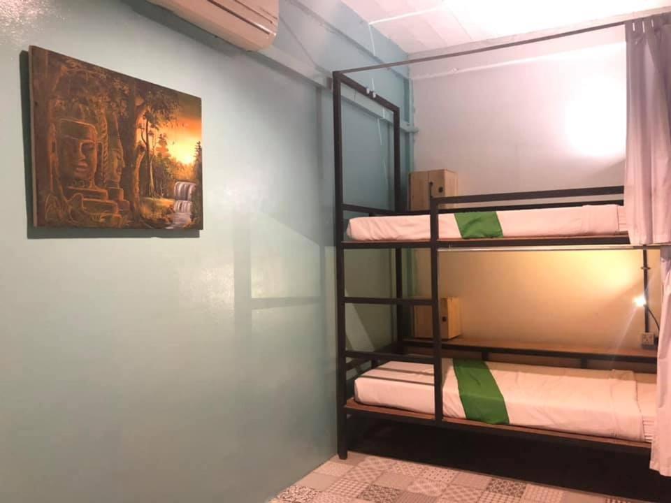 Route 66 Music Restaurant & Hostel سيام ريب المظهر الخارجي الصورة